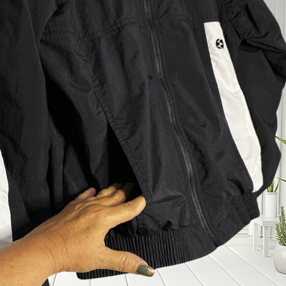 Ixspa Black White Windbreaker Jacket Small | Vintage 90s Track Retro Streetwear - Picture 11 of 16